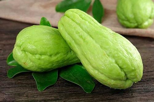 生胶瓜可以吃吗,能否食用之谜