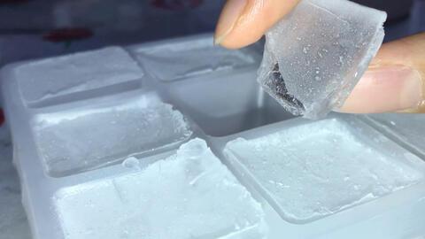 瓜小哥吃冰胶,冰火交融的味蕾冒险