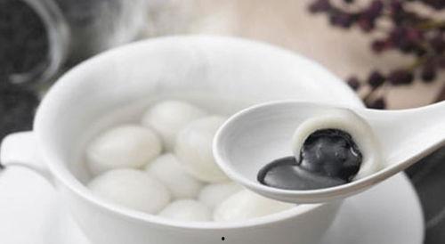 汤圆超可爱呀吃瓜,吃瓜群众纷纷点赞