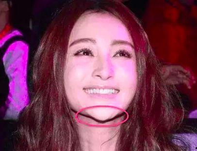 明星吃瓜捂嘴,揭秘娱乐圈幕后真相